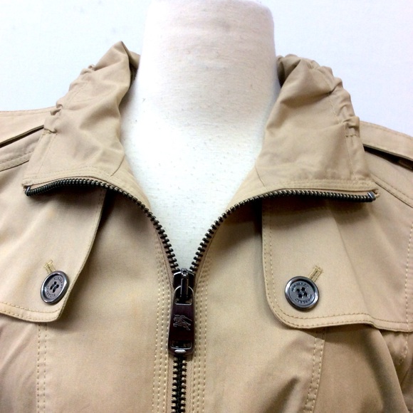 **SOLD SOLD**BURBERRY London* (8) KHAKI JACKET. - Picture 6 of 16